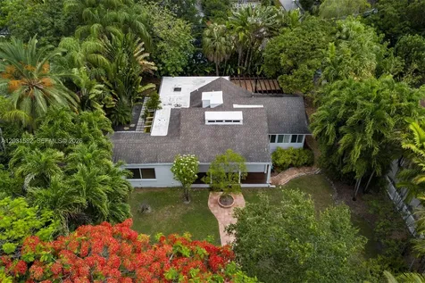 3945 Loquat Avenue Miami FL 33133