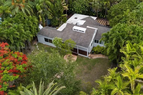 3945 Loquat Avenue Miami FL 33133