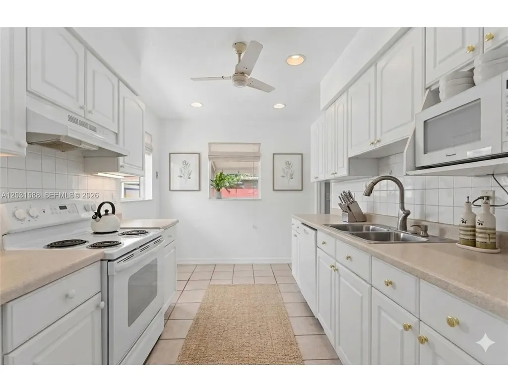 1701 NE 55th Street Fort Lauderdale FL 33334