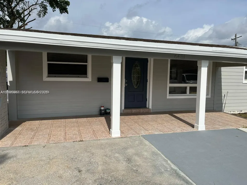 6431 Hayes Street Hollywood FL 33024
