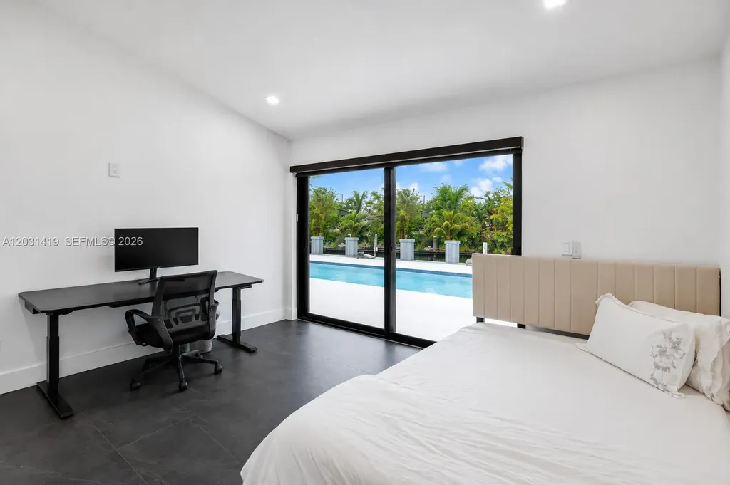 1713 SW 5th Street Fort Lauderdale FL 33312