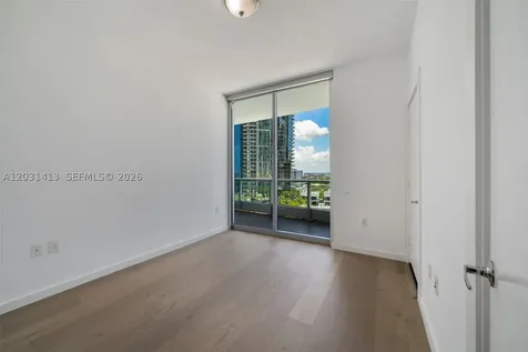 900 Biscayne Boulevard Miami FL 33132