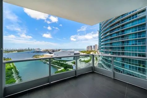 900 Biscayne Boulevard Miami FL 33132