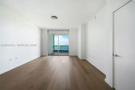 900 Biscayne Boulevard Miami FL 33132