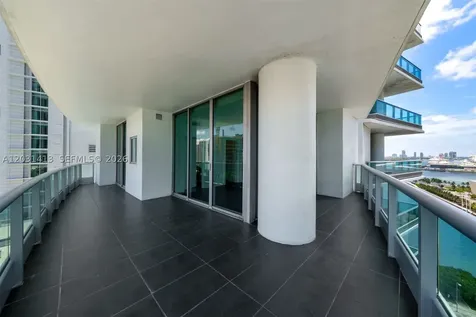 900 Biscayne Boulevard Miami FL 33132