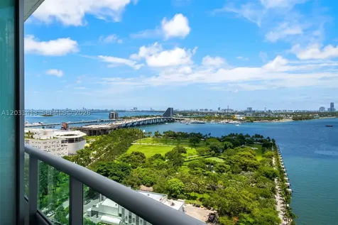 900 Biscayne Boulevard Miami FL 33132