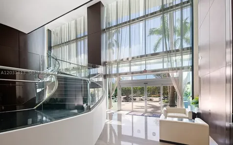 900 Biscayne Boulevard Miami FL 33132