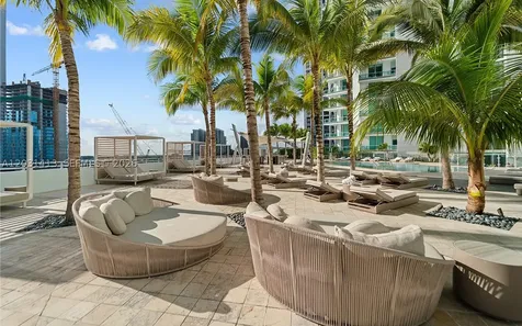 900 Biscayne Boulevard Miami FL 33132