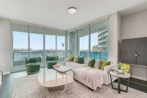 900 Biscayne Boulevard Miami FL 33132