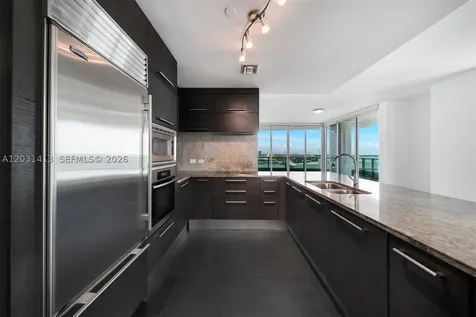 900 Biscayne Boulevard Miami FL 33132