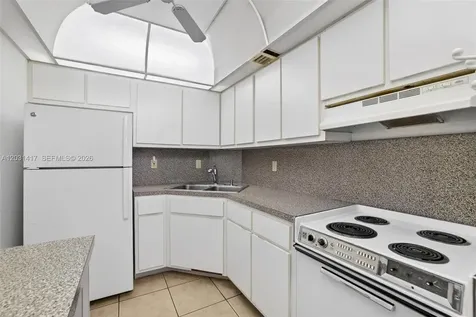 649 W Oakland Park Boulevard Oakland Park FL 33311