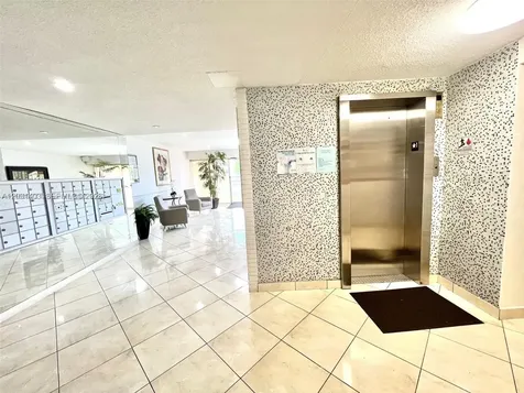 16801 NE 14th Avenue Miami FL 33162