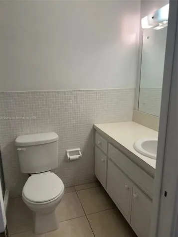 16801 NE 14th Avenue Miami FL 33162