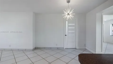 9741 NW 5th Street Pembroke Pines FL 33024