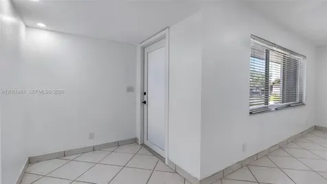 9741 NW 5th Street Pembroke Pines FL 33024