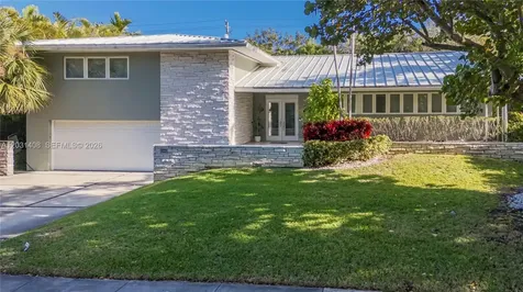 301 E Shore Drive E Miami FL 33133