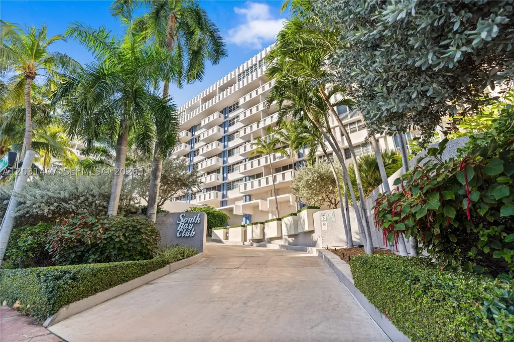 800 West Avenue Miami Beach FL 33139