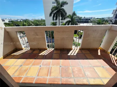 800 West Avenue Miami Beach FL 33139