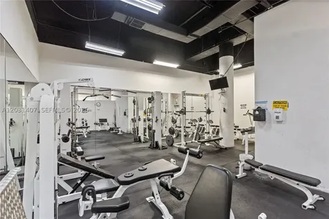 800 West Avenue Miami Beach FL 33139