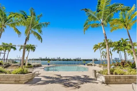 800 West Avenue Miami Beach FL 33139