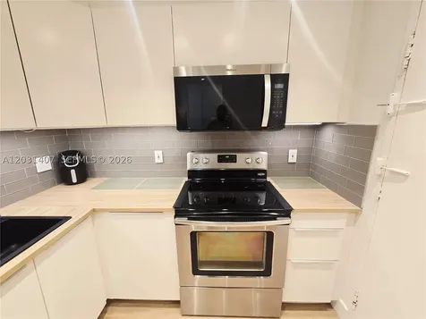 800 West Avenue Miami Beach FL 33139