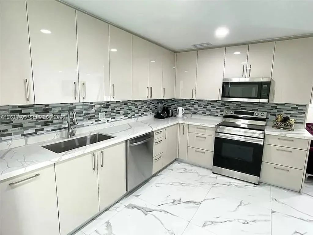 1716 Liberty Street Hollywood FL 33020