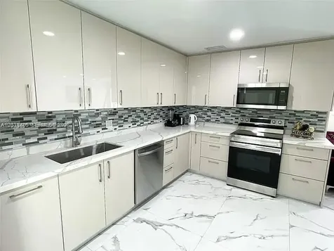1716 Liberty Street Hollywood FL 33020