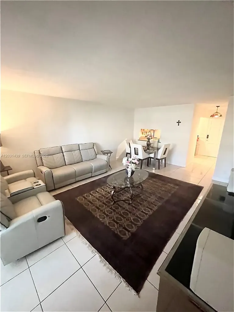 2581 N Garden Drive N Lake Worth FL 33461