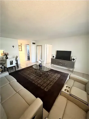 2581 N Garden Drive N Lake Worth FL 33461