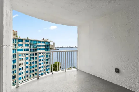 1420 Brickell Bay Drive Miami FL 33131