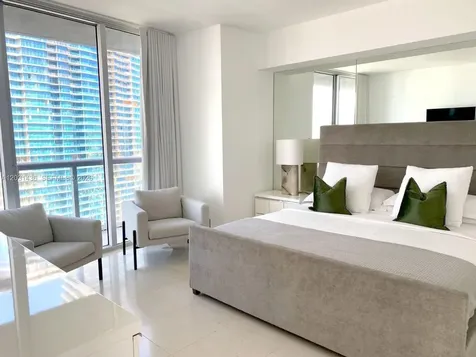 475 Brickell Avenue Miami FL 33131