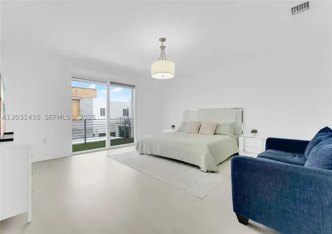 6750 NW 103rd Avenue Doral FL 33178
