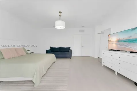 6750 NW 103rd Avenue Doral FL 33178