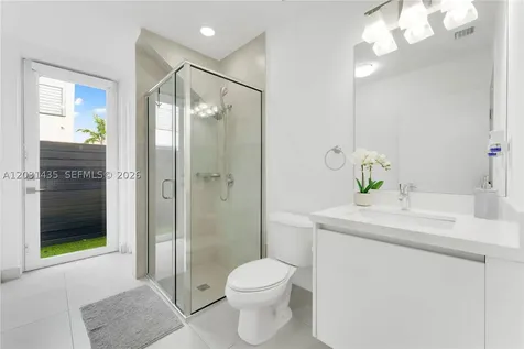 6750 NW 103rd Avenue Doral FL 33178