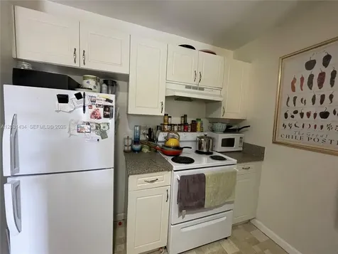 4823 Via Palm Lakes West Palm Beach FL 33417