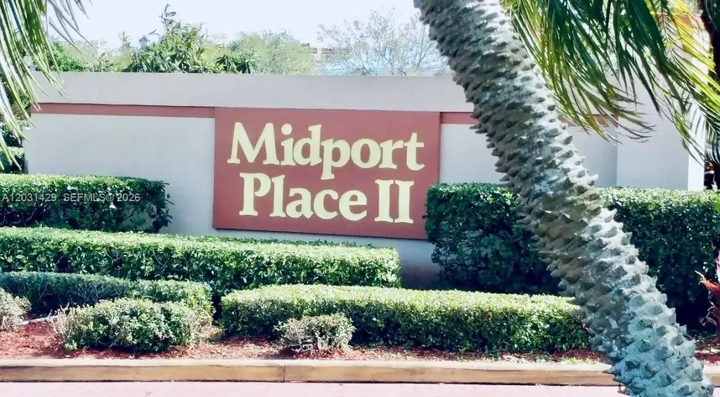 1566 SE Royal Green Circle Port St. Lucie FL 34952