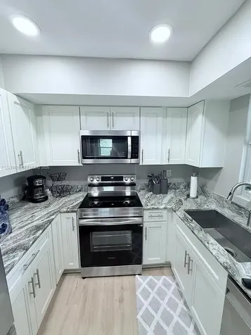 1566 SE Royal Green Circle Port St. Lucie FL 34952
