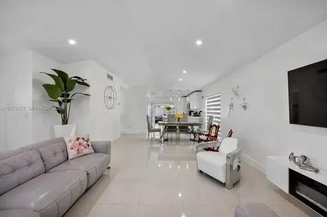 14623 SW 125th Place Miami FL 33186