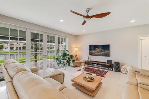 15815 SW 52nd Court Miramar FL 33027