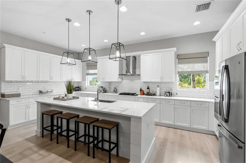 5221 Beckman Terrace Palm Beach Gardens FL 33418