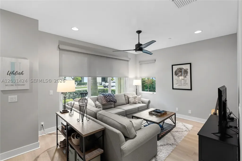 5221 Beckman Terrace Palm Beach Gardens FL 33418