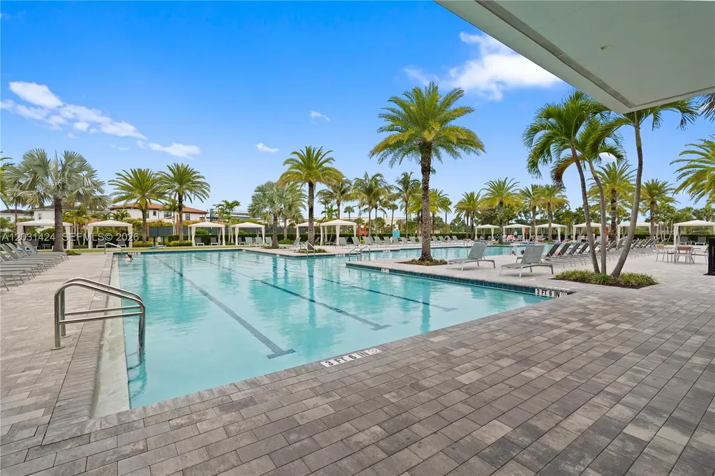 5221 Beckman Terrace Palm Beach Gardens FL 33418