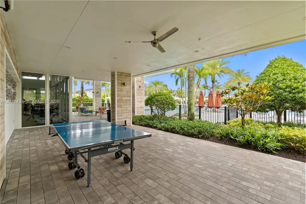 5221 Beckman Terrace Palm Beach Gardens FL 33418