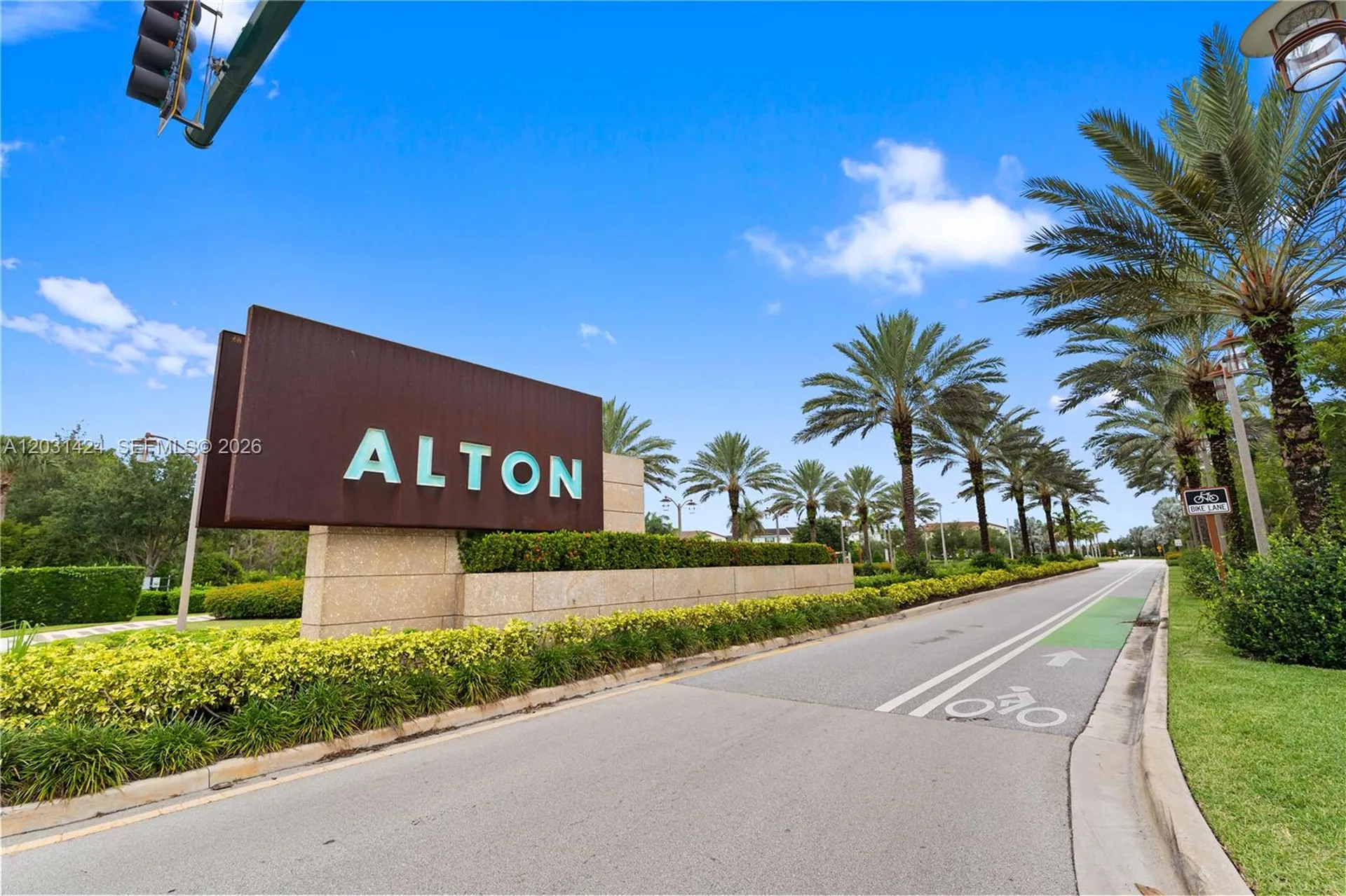 5221 Beckman Terrace Palm Beach Gardens FL 33418