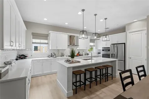 5221 Beckman Terrace Palm Beach Gardens FL 33418