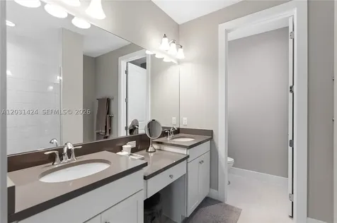 5221 Beckman Terrace Palm Beach Gardens FL 33418