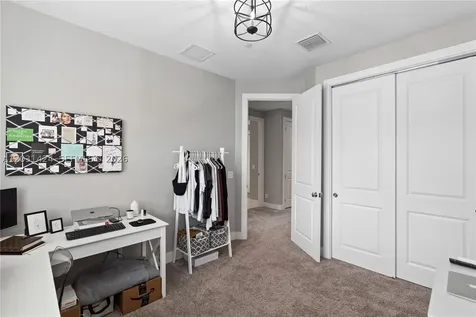 5221 Beckman Terrace Palm Beach Gardens FL 33418