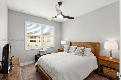 5221 Beckman Terrace Palm Beach Gardens FL 33418