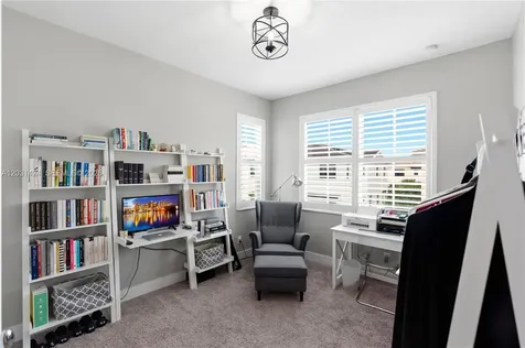 5221 Beckman Terrace Palm Beach Gardens FL 33418