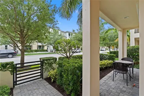 5221 Beckman Terrace Palm Beach Gardens FL 33418